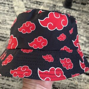 Black and red clouds bucket hat